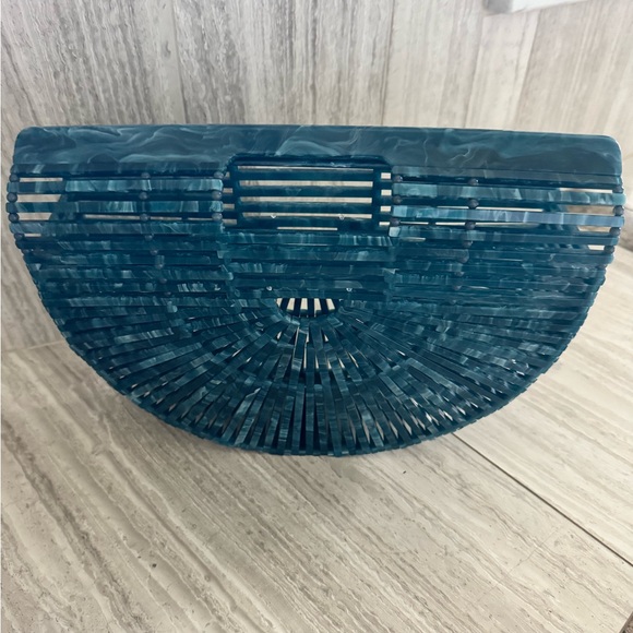 Cult Gaia Blue Woven Clutch - Picture 3 of 12